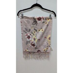 We Care Light Lavender Floral Tassel-Fringe Scarf